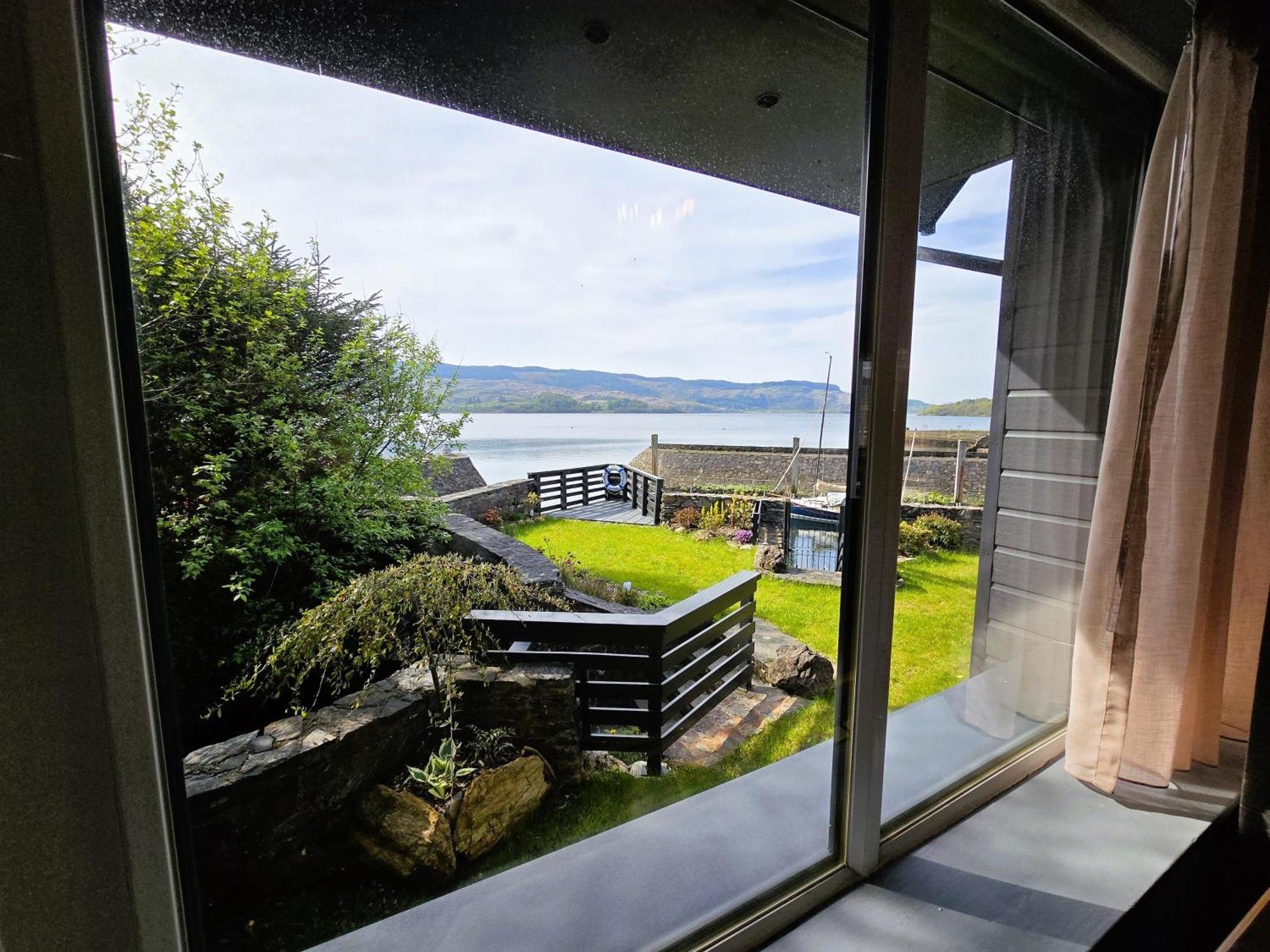 Melfort Pier & Harbour Resort Kilmelfort Rum bild