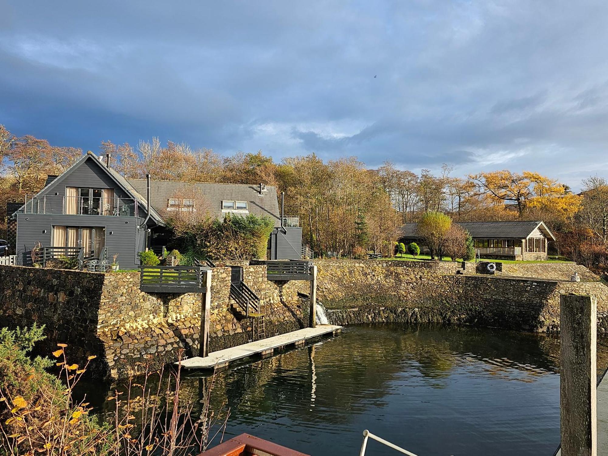 Melfort Pier & Harbour Resort Kilmelfort Rum bild