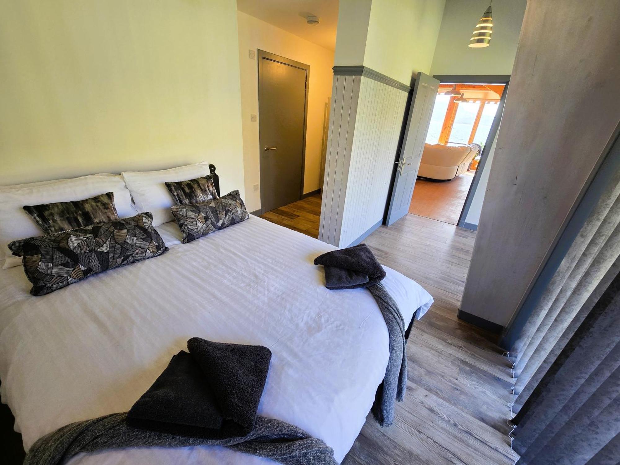 Melfort Pier & Harbour Resort Kilmelfort Rum bild